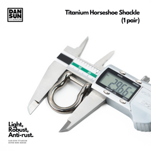 Horseshoe Shackles (1 pair) image 2
