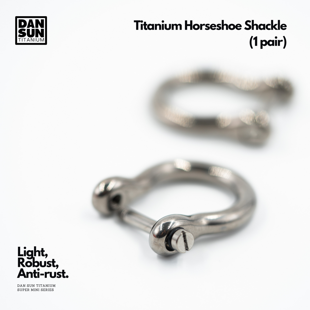 Horseshoe Shackles (1 pair) image 0