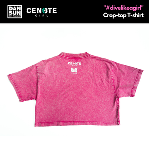 "#divelikeagirl" Crop-top T-shirt image 5