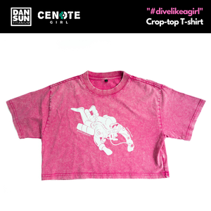 "#divelikeagirl" Crop-top T-shirt image 2