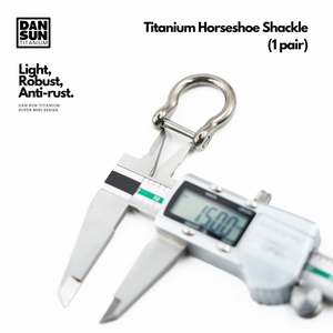 Horseshoe Shackles (1 pair) image 3
